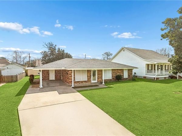 316 PINE Street , Norco, LA 70079