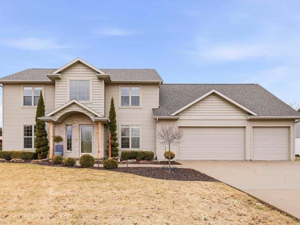 N9185 JONSCH DRIVE, Appleton, WI 54915