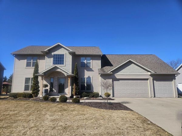 N9185 JONSCH DRIVE, Appleton, WI 54915