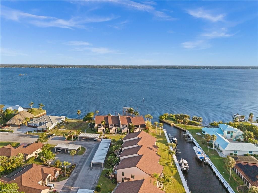 15481 Admiralty Cir, Unit 4, North Fort Myers, FL 33917 Photo