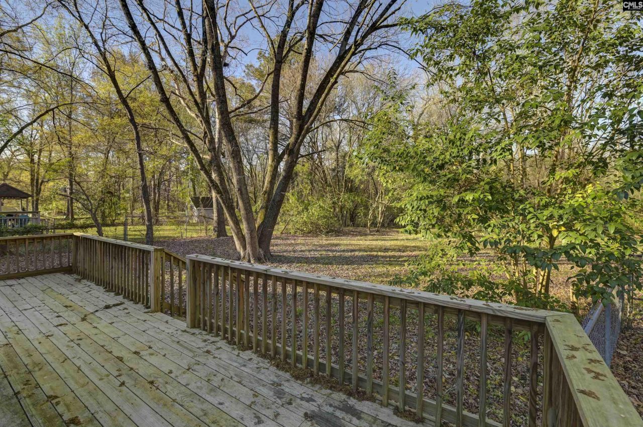 337 Chapelwhite Road  Photo 9