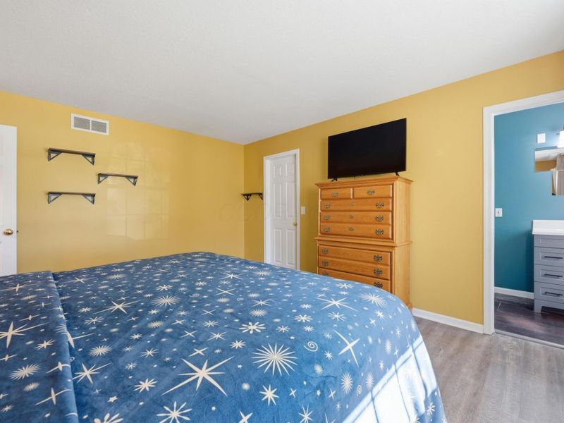 7041 Greensview Village Drive, Canal Winchester, OH 43110 Photo 15