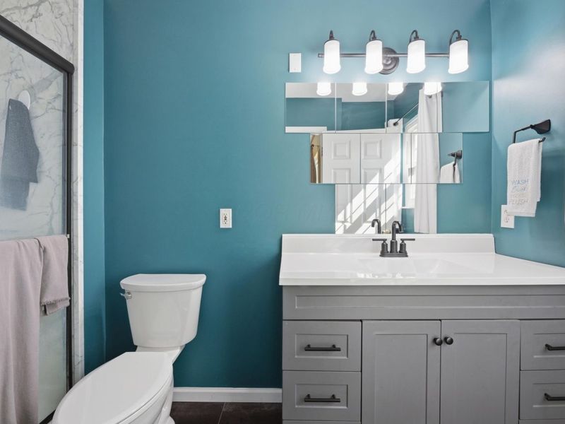 7041 Greensview Village Drive, Canal Winchester, OH 43110 Photo 16