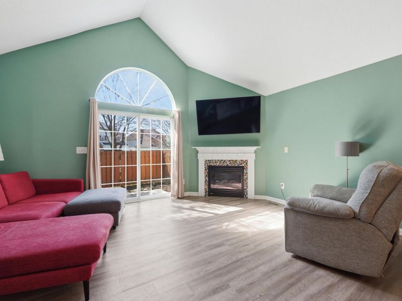 7041 Greensview Village Drive, Canal Winchester, OH 43110 Photo 6