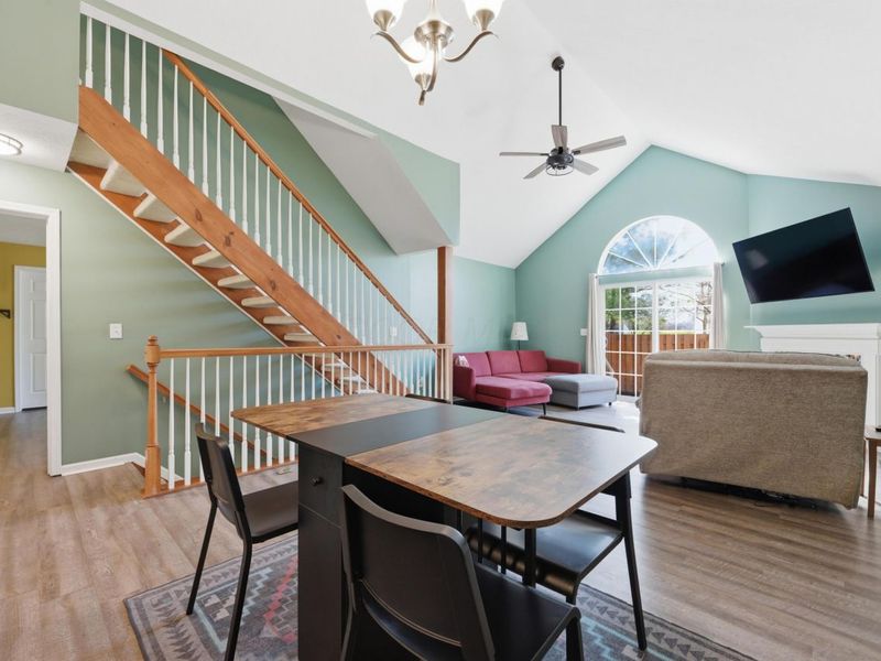 7041 Greensview Village Drive, Canal Winchester, OH 43110 Photo 9