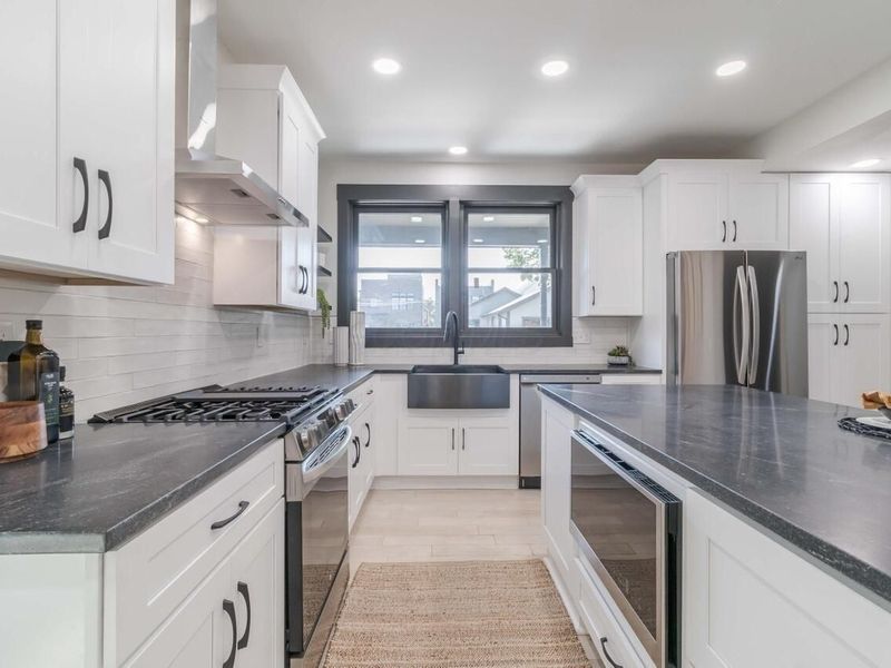 295 E 5th Avenue, Columbus, OH 43201 Photo 13