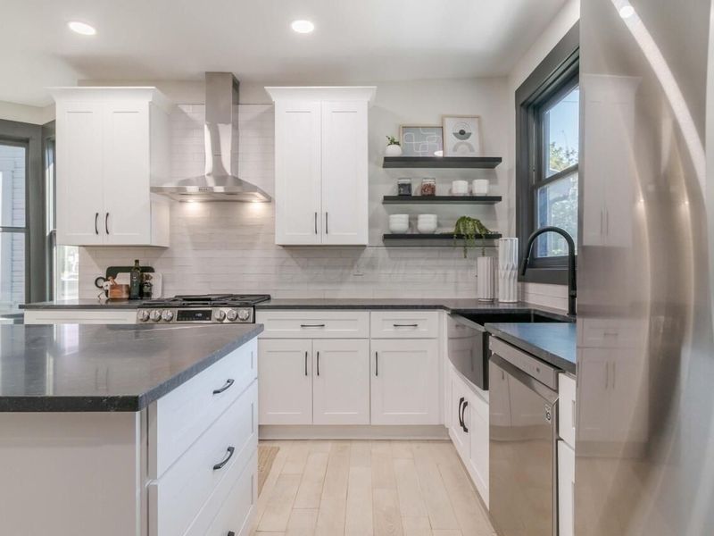 295 E 5th Avenue, Columbus, OH 43201 Photo 16