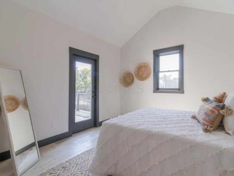 295 E 5th Avenue, Columbus, OH 43201 Photo 29