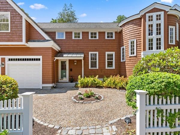 2380 Massachusetts Ave, Lexington, MA 02421