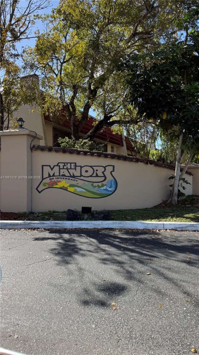 4174 Inverrary Dr, Unit 402, Lauderhill, FL 33319 Photo