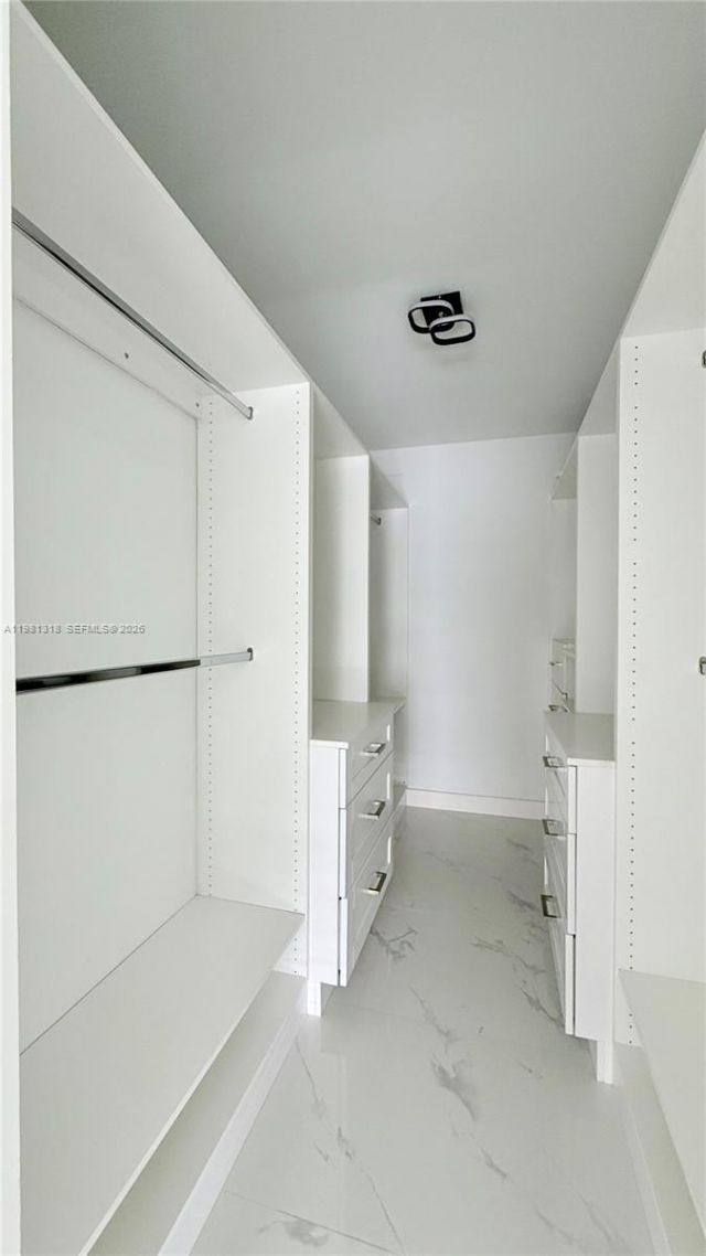 4174 Inverrary Dr, Unit 402, Lauderhill, FL 33319 Photo