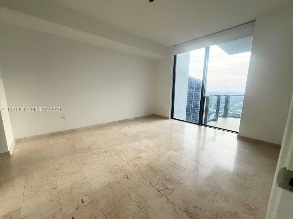 68 SE 6 , Unit 3510, Miami, FL 33131 Photo