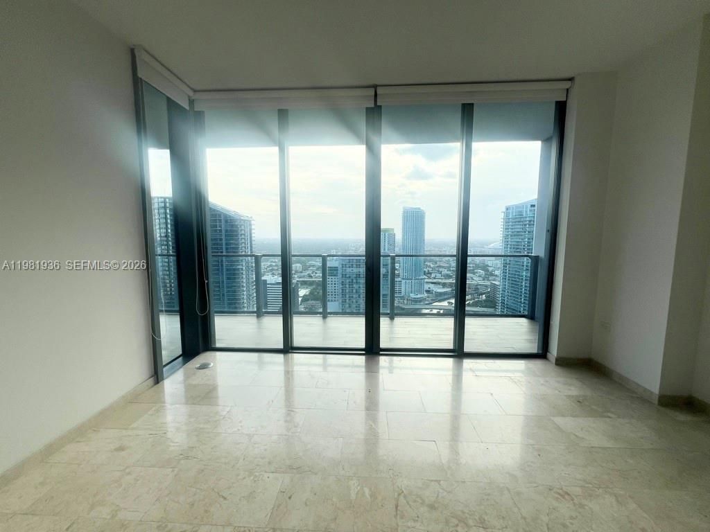 68 SE 6 , Unit 3510, Miami, FL 33131 Photo