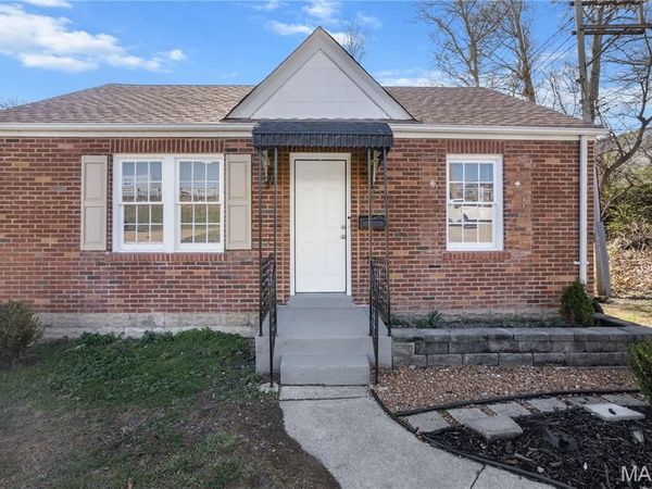 8320 Lucas And Hunt Road, St Louis, MO 63136