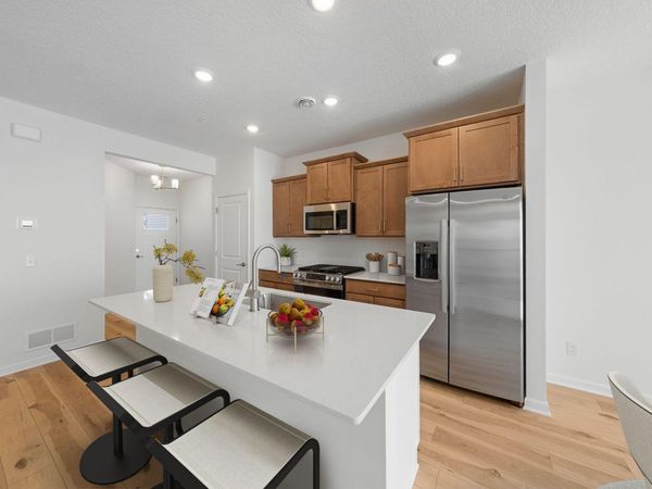 1015 130th Court E, Rosemount, MN 55068