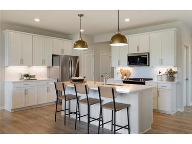 17956 Genoa Drive, Lakeville, MN 55044