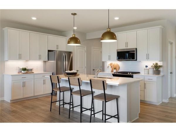 17956 Genoa Drive, Lakeville, MN 55044