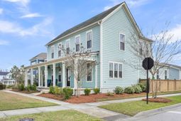 208 Springrise Lane photo 4