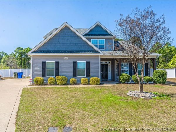 2620 Highpoint Court, Fayetteville, NC 28304