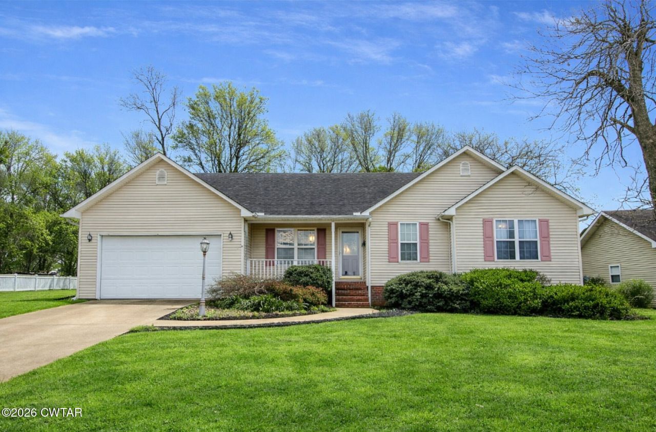 841 Mosswood Drive, Union City, TN 38261 Main Photo