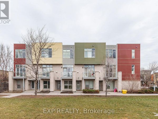 63 Young Street, Unit D, Ottawa, ON K1S5T5