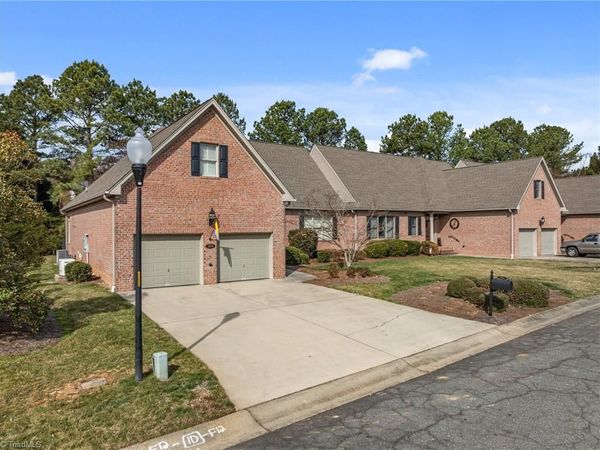 2000 Muirfield Court , Elon, NC 27244