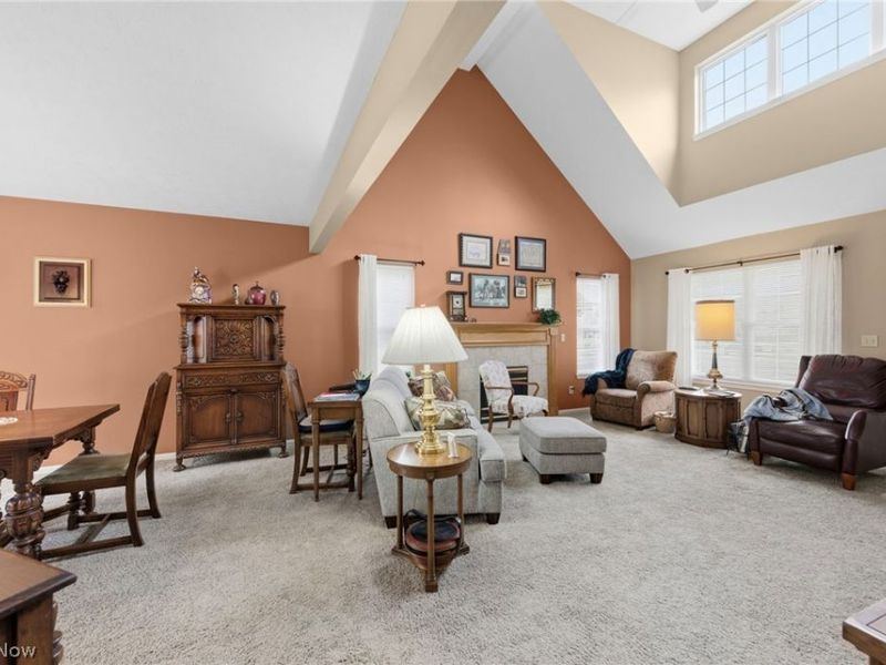 1990 Boxwood Trail , Painesville Township, OH 44077 Photo 15