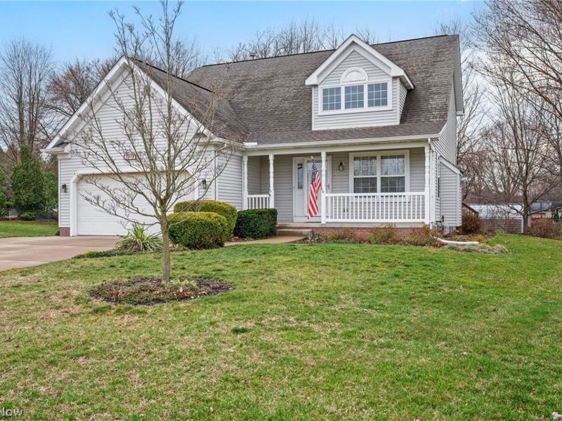 1990 Boxwood Trail , Painesville Township, OH 44077 Photo 2