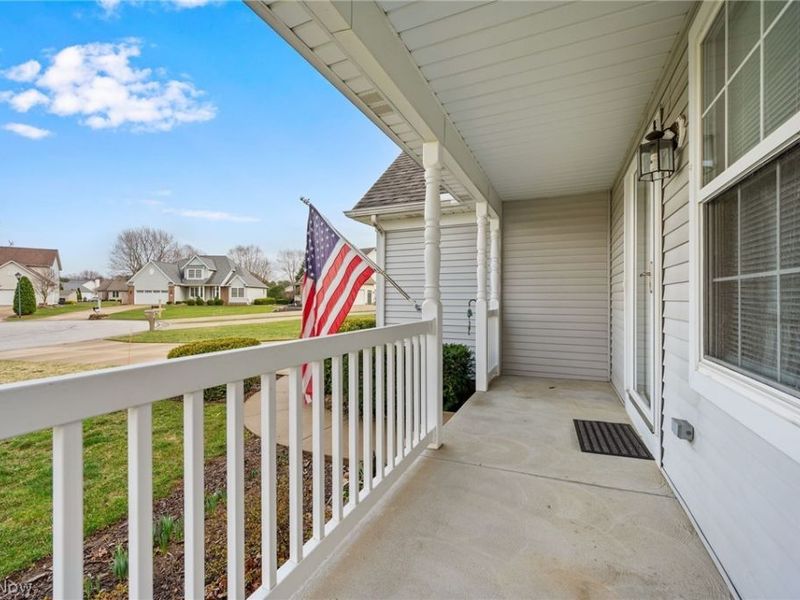 1990 Boxwood Trail , Painesville Township, OH 44077 Photo 3