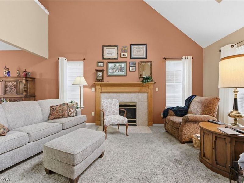 1990 Boxwood Trail , Painesville Township, OH 44077 Photo 4