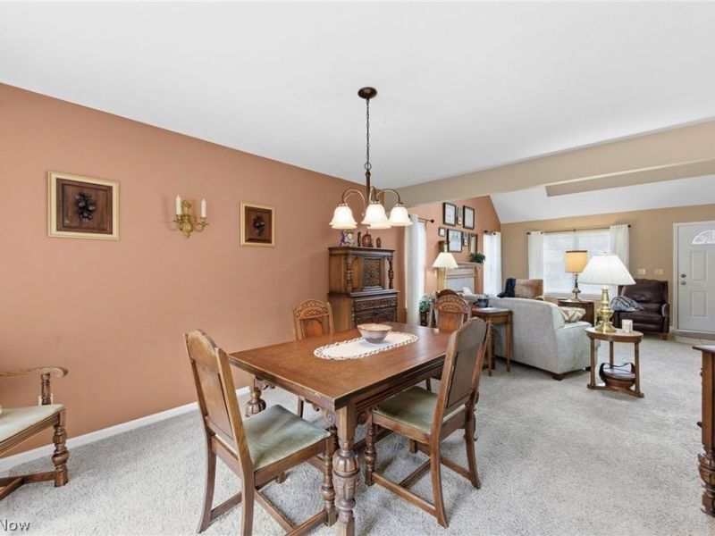 1990 Boxwood Trail , Painesville Township, OH 44077 Photo 7