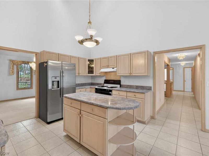 6284 S Applecross Road, Highland Heights, OH 44143 Photo 10