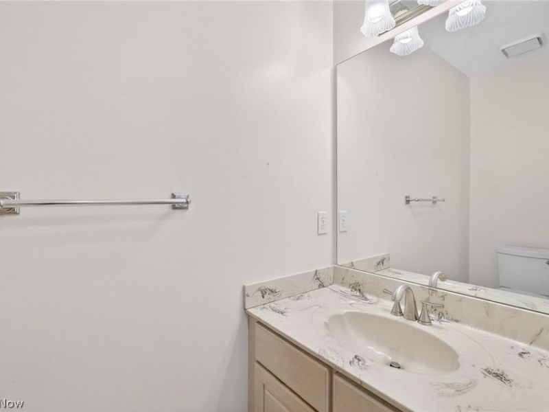 6284 S Applecross Road, Highland Heights, OH 44143 Photo 19