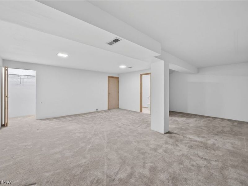 6284 S Applecross Road, Highland Heights, OH 44143 Photo 32