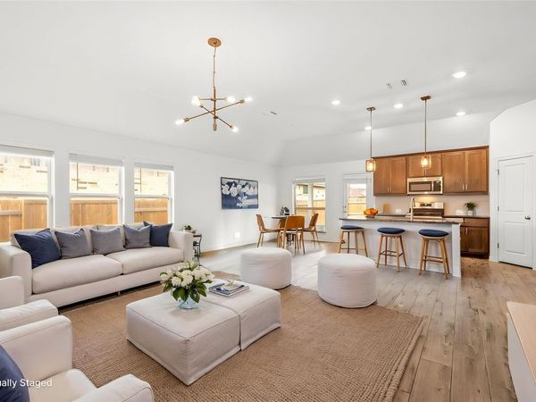 682 Coyote Creek WAY, Kyle, TX 78640