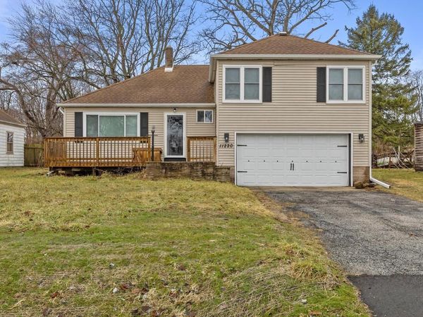 11220 11th AVENUE, Pleasant Prairie, WI 53158