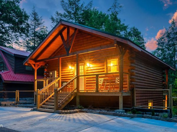 1633 Misty Hollow Way Way, Gatlinburg, TN 37738