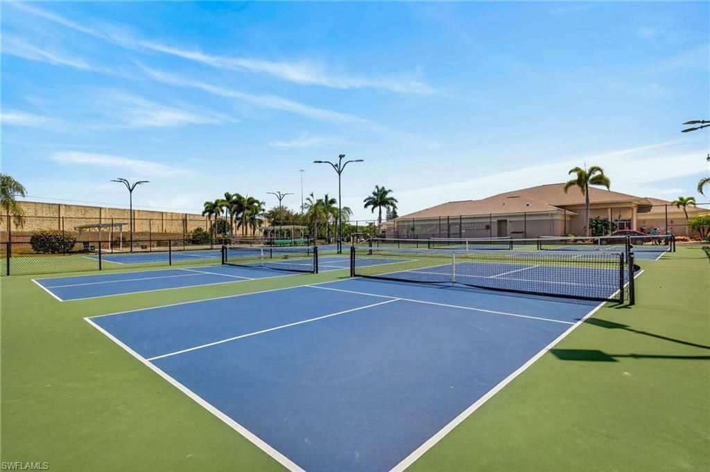 10720 Parrot Cove Cir, Estero, FL 33928 Photo