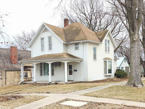 209 Moorehead Street, Ida Grove, IA 51445