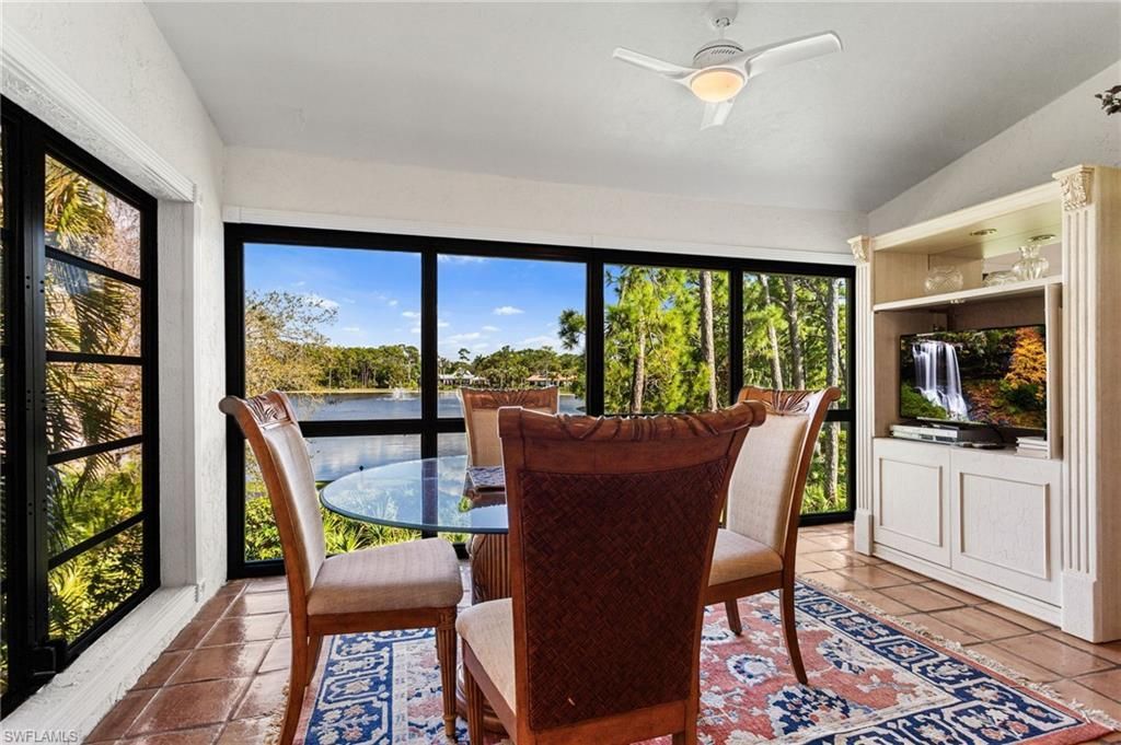 15470 Cedarwood Ln, Unit 201, Naples, FL 34110 Photo
