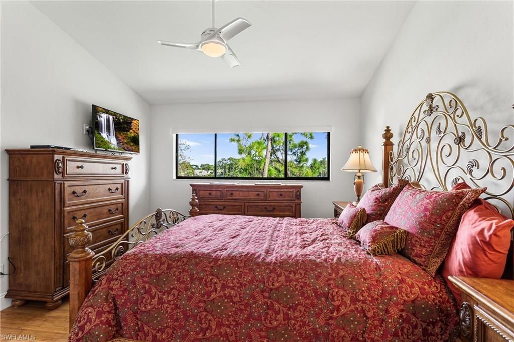 15470 Cedarwood Ln, Unit 201, Naples, FL 34110 Photo