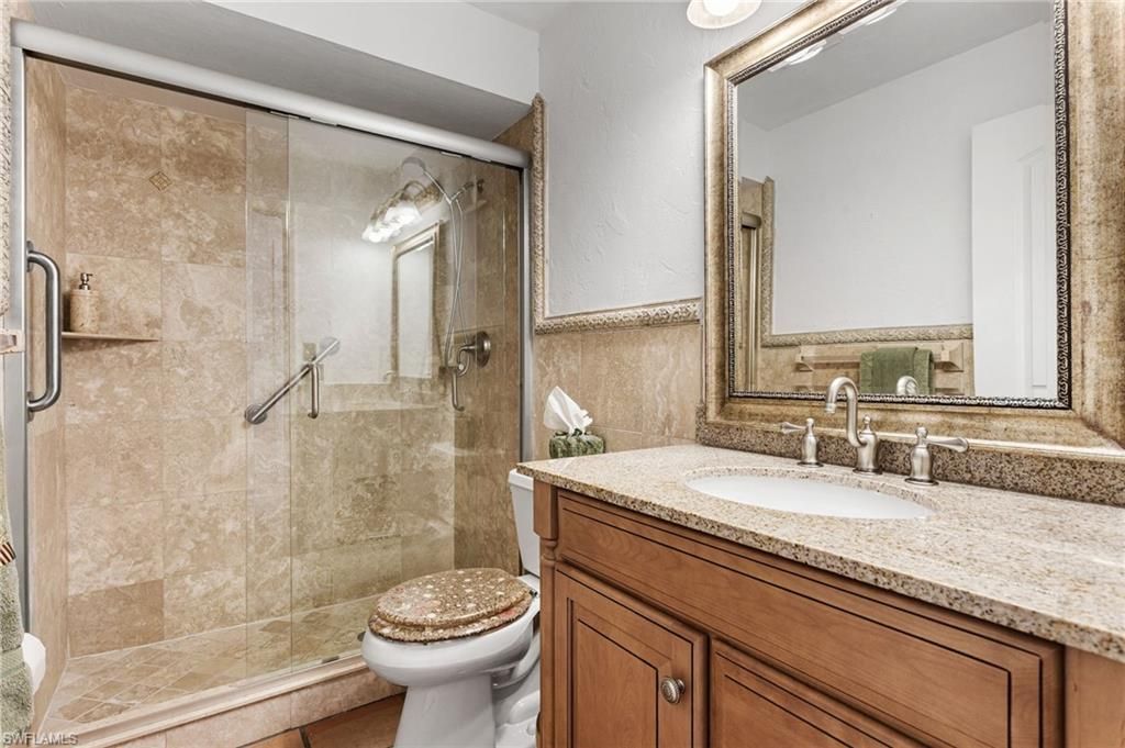 15470 Cedarwood Ln, Unit 201, Naples, FL 34110 Photo