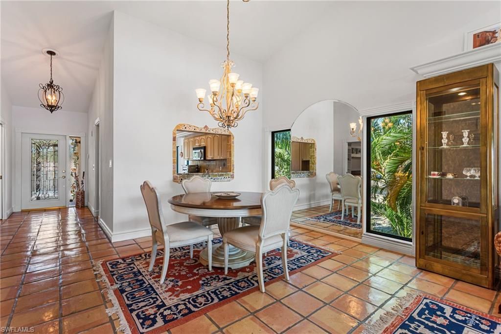 15470 Cedarwood Ln, Unit 201, Naples, FL 34110 Photo