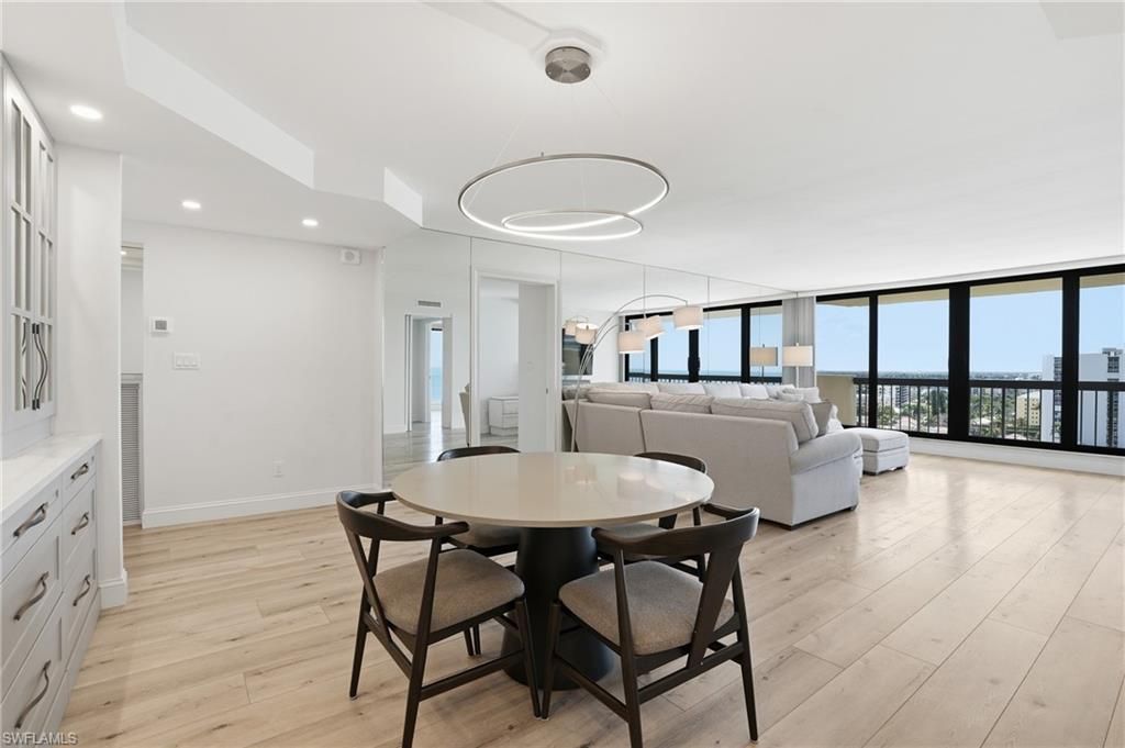 4001 Gulf Shore Blvd N, Unit 1407, Naples, FL 34103 Photo