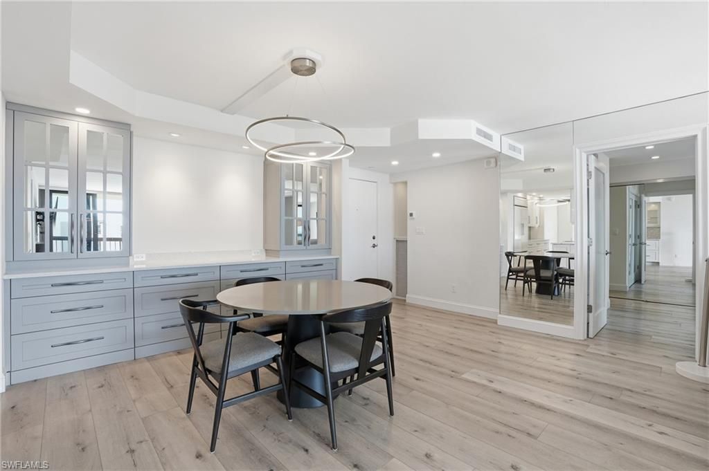 4001 Gulf Shore Blvd N, Unit 1407, Naples, FL 34103 Photo