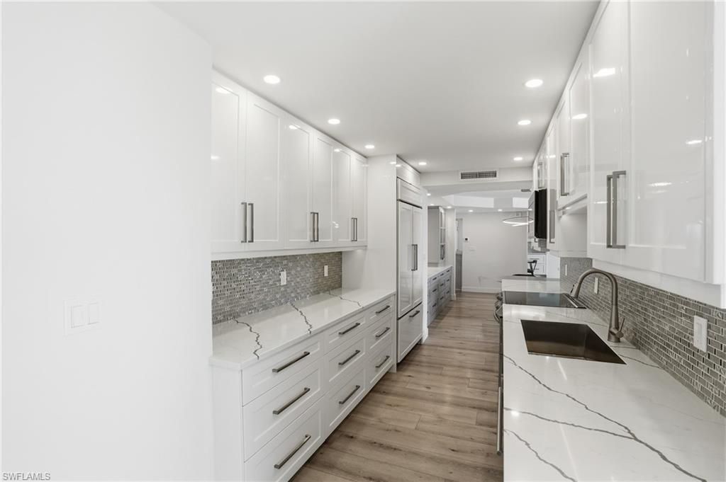 4001 Gulf Shore Blvd N, Unit 1407, Naples, FL 34103 Photo