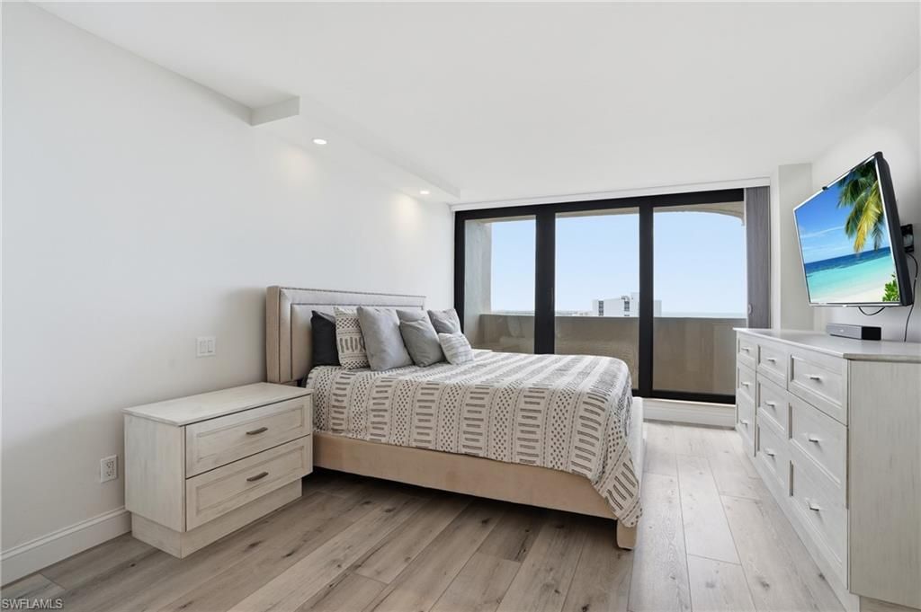 4001 Gulf Shore Blvd N, Unit 1407, Naples, FL 34103 Photo