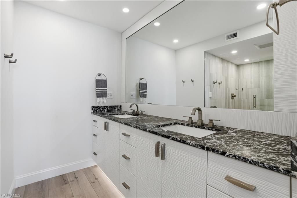 4001 Gulf Shore Blvd N, Unit 1407, Naples, FL 34103 Photo