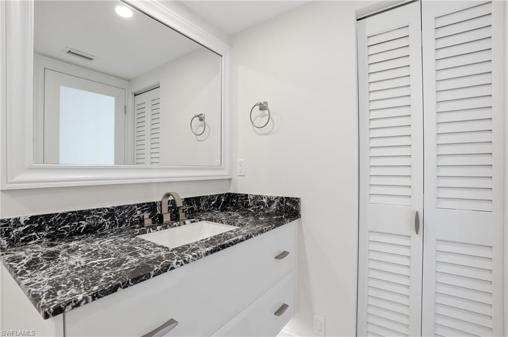 4001 Gulf Shore Blvd N, Unit 1407, Naples, FL 34103 Photo