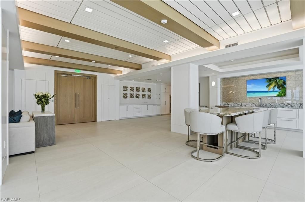 4001 Gulf Shore Blvd N, Unit 1407, Naples, FL 34103 Photo